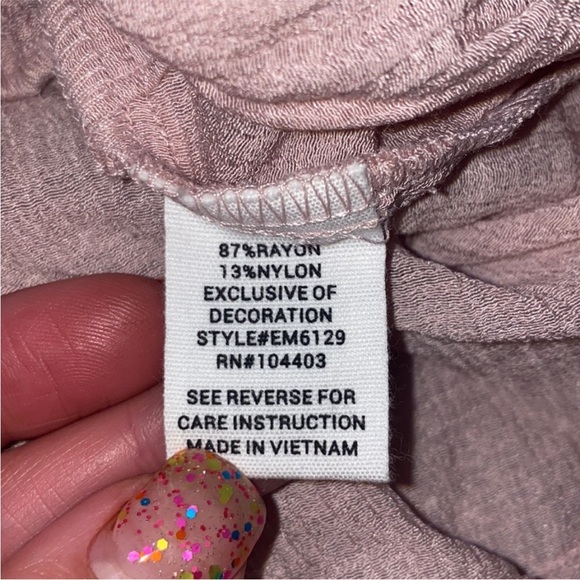 Button up blouse - Picture 3 of 4